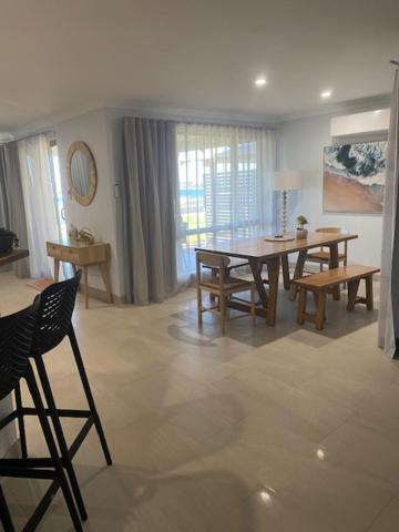 קלבארי Pelican Shore Oceanfront Villa 6 מראה חיצוני תמונה