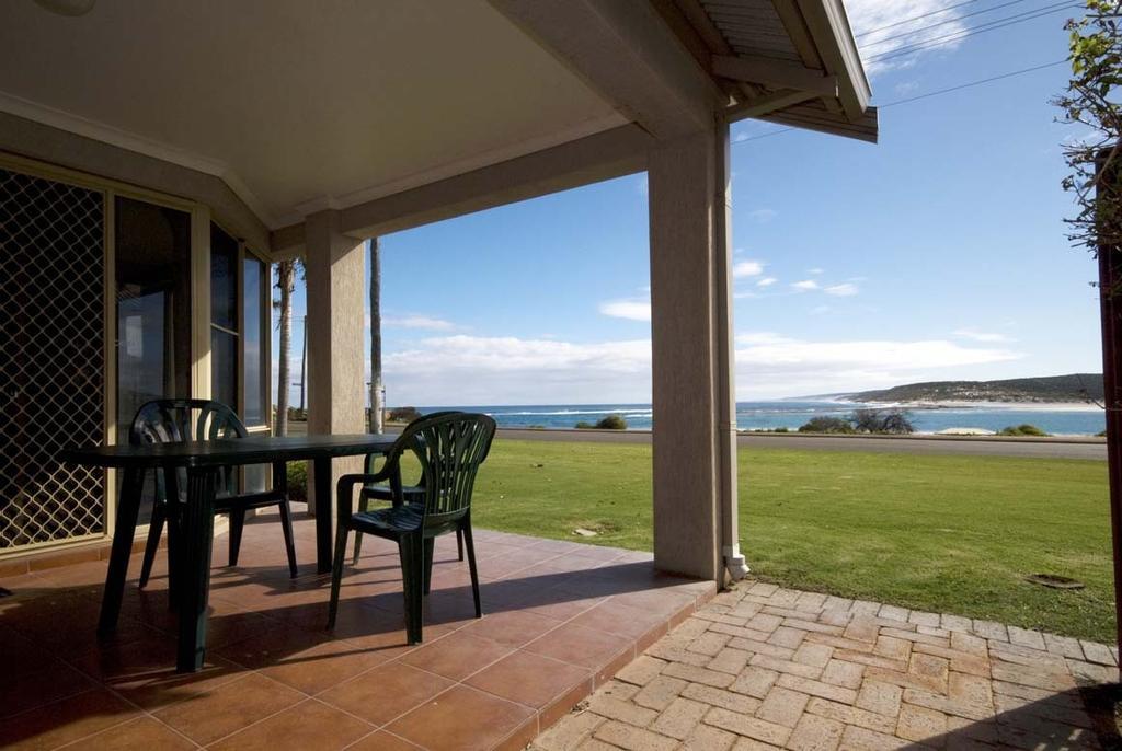 קלבארי Pelican Shore Oceanfront Villa 6 חדר תמונה